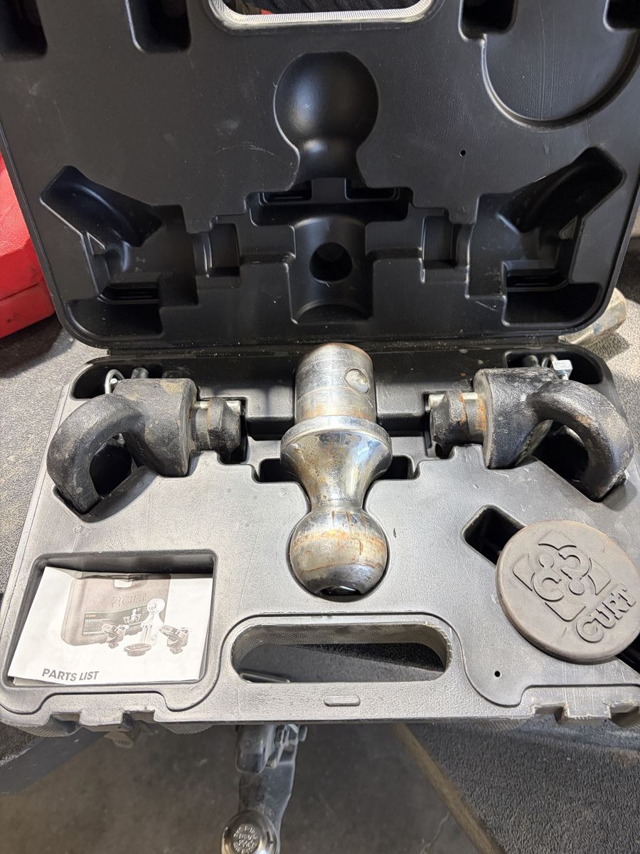 CURT 60618 OEM Puck System Gooseneck Ball & Safety Chain Anchor Kit - 30,000 lbs Capacity