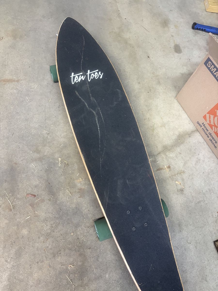 Ten Toes longboard