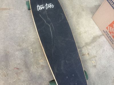 Ten Toes longboard