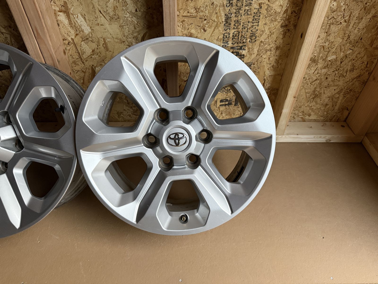 Toyota 17 inch Wheels