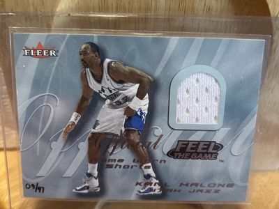 00-01 Fleer Feel The Game Official Karl Malone NBA Utah Jazz Game Worn Jersey White Patch Card 09/47 *Insert Buy Back* Rare