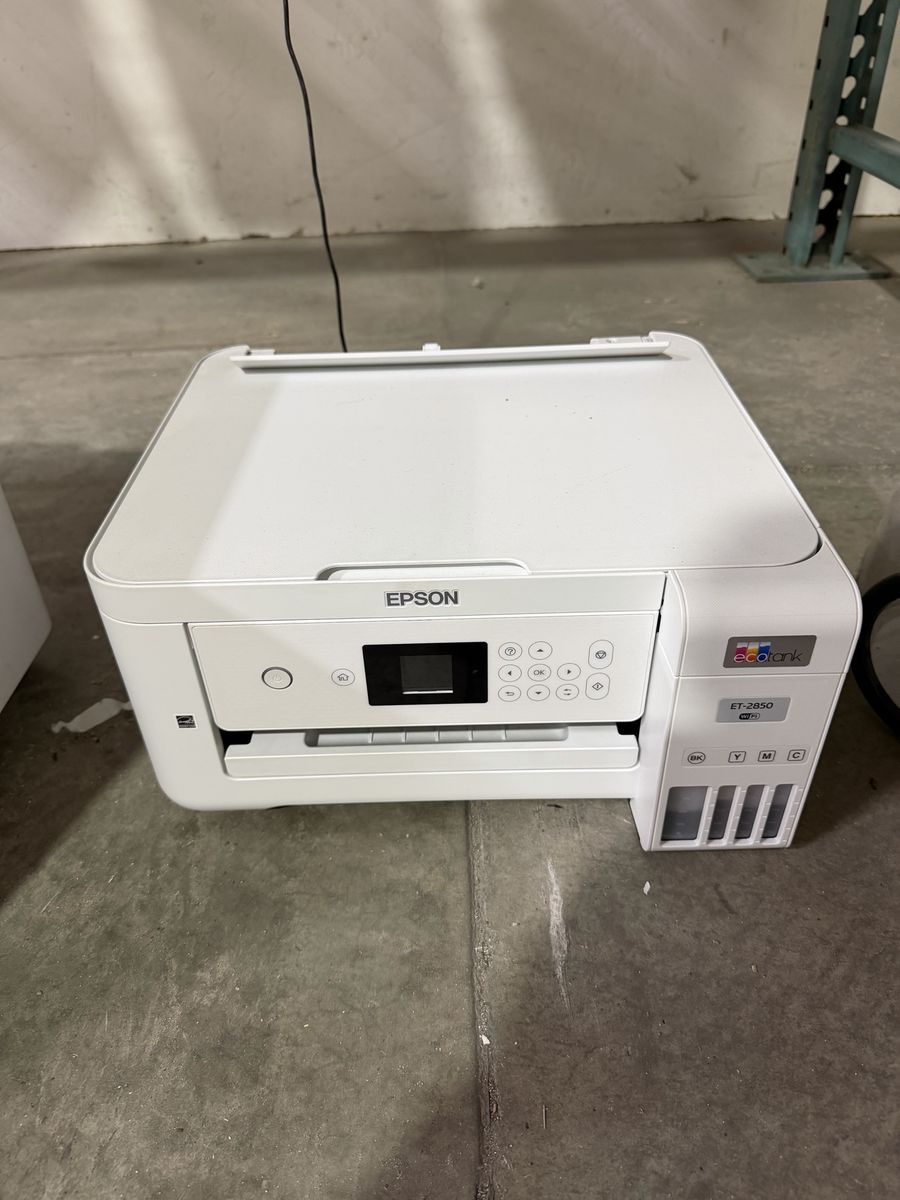 Main image 3
