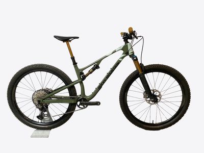 Rocky Element 90 Carbon Mountain Bike XTR Medium
