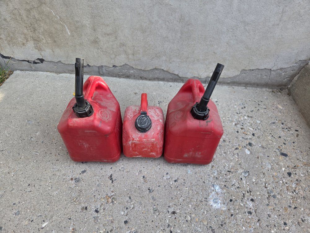 Set of 3 Red Plastic Gas Cans with Spouts