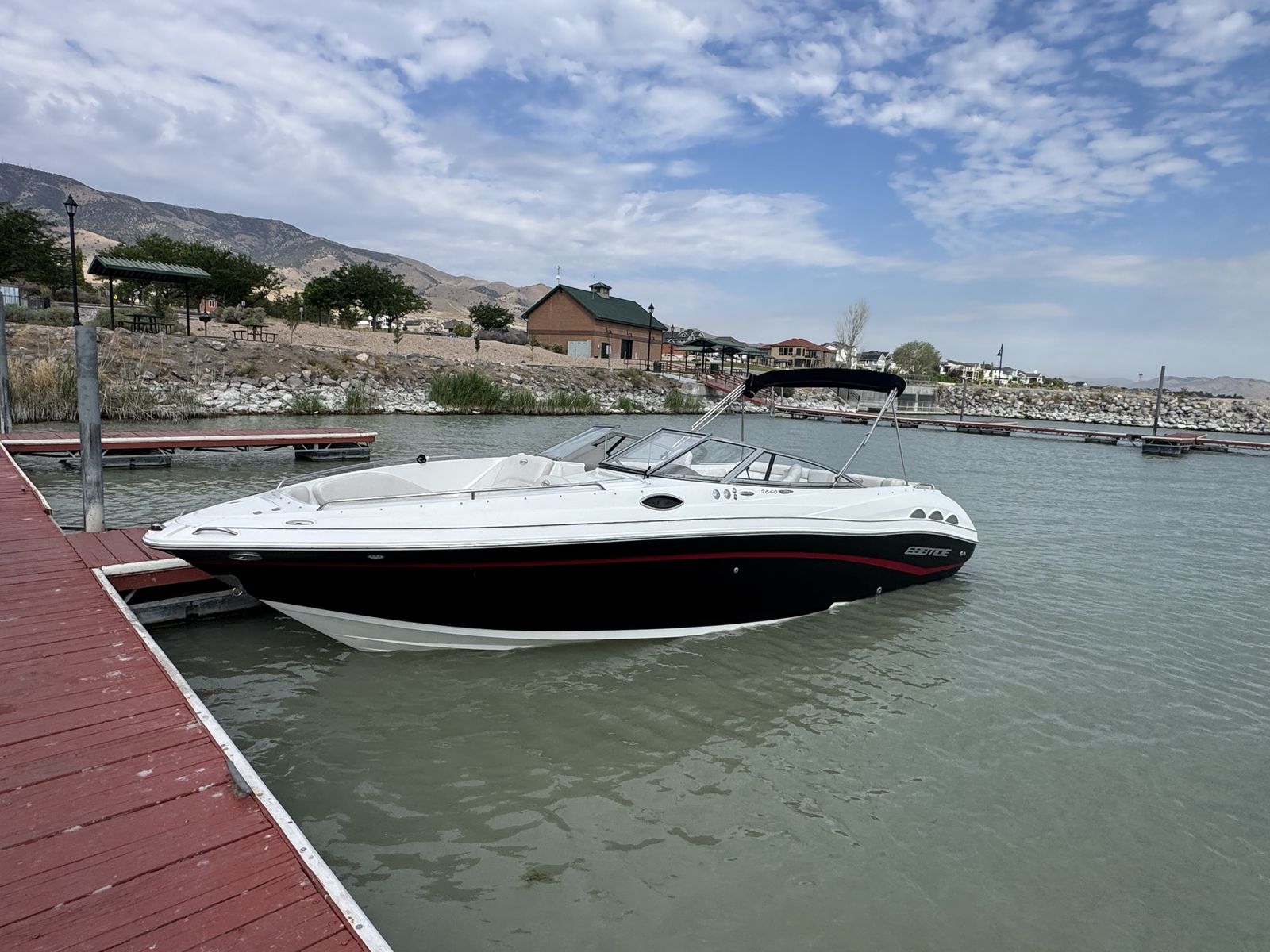 Ebbtide 2640 Bowrider with 496 MerCruiser Bravo Three Outdrive