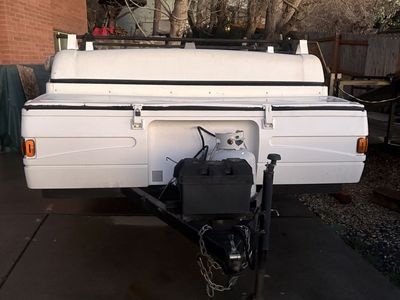 Coleman Pop Up Camp Trailer 2004