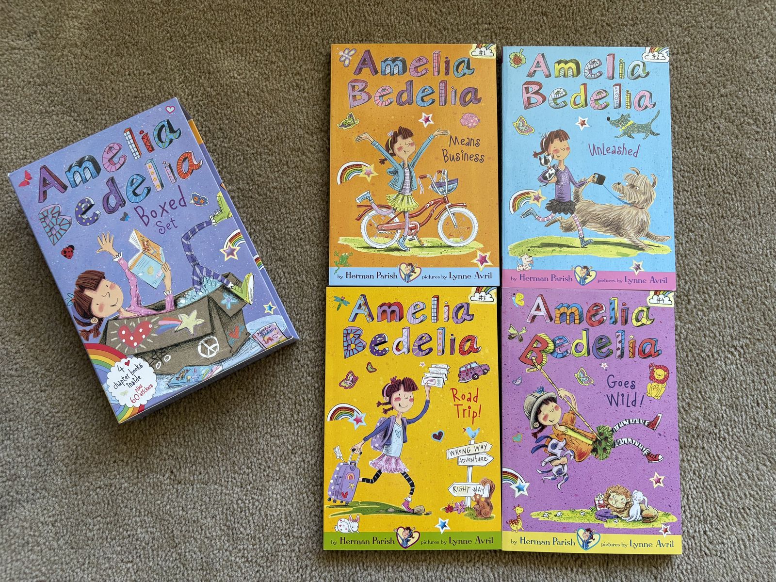 Amelia Bedelia Chapter Books 1-4 Boxed Set, by Herman Parish