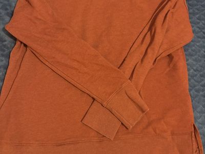 Time and Tru Rust Orange Long Sleeve Sweatshirt Women's Size S (4-6)