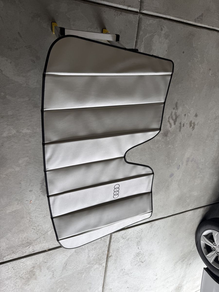 Audi A4/S4 Windshield Sunshade