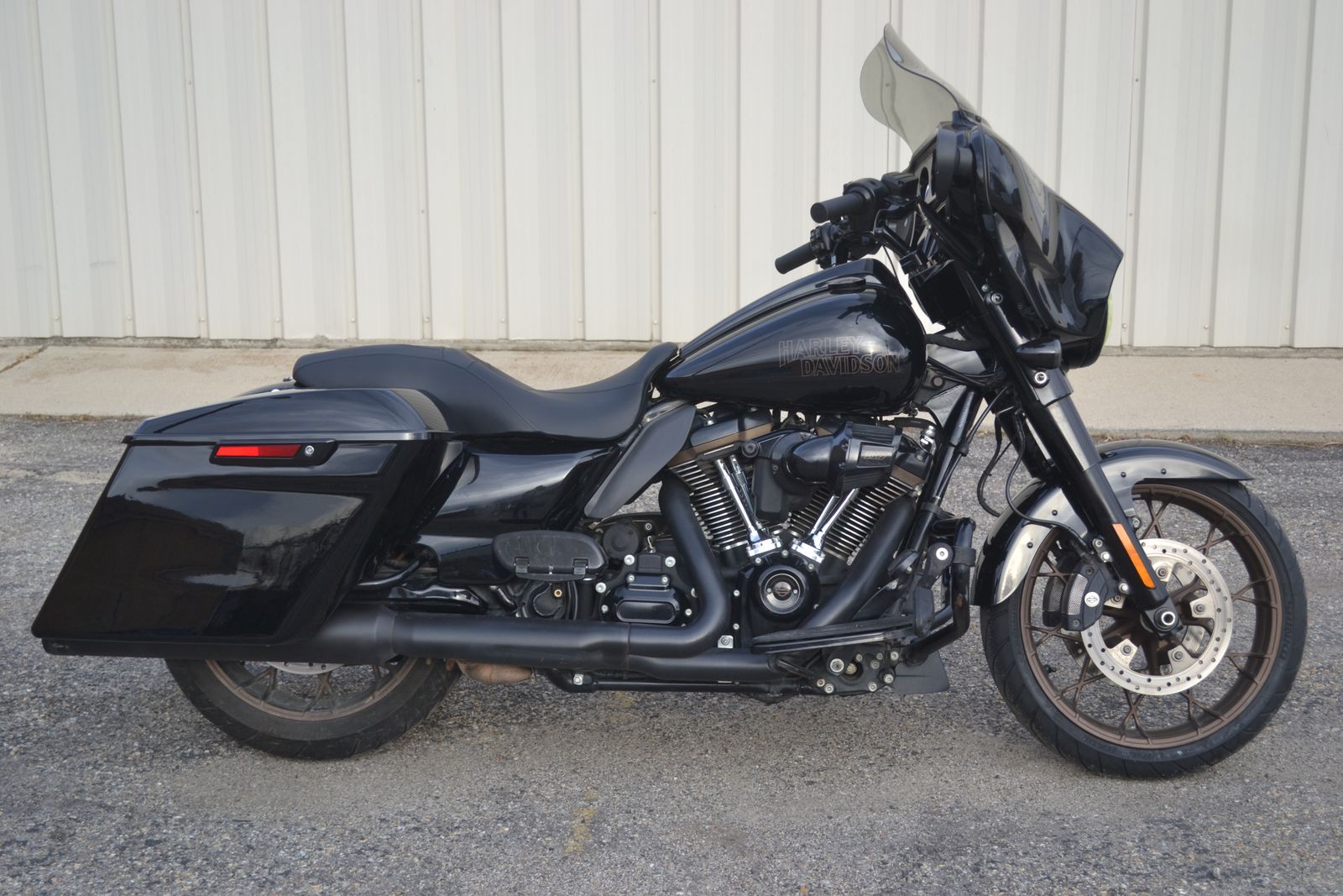 2023 Harley Davidson Street Glide ST 117 - FLHXST