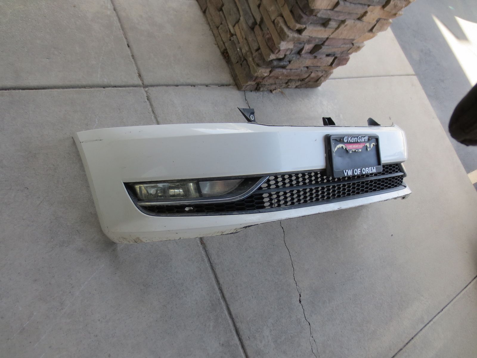 2012-2016 VW volkswagen Passat front bumper $250