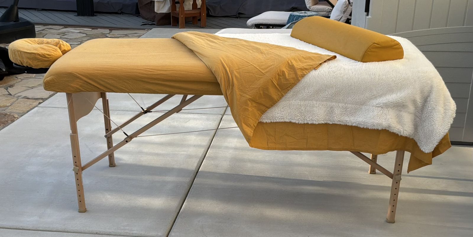 NRG Portable Professional Massage Table – Full Set – Excellent Condition – $250 obo