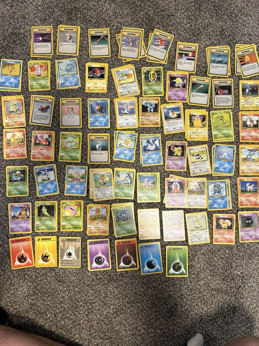 178 vintage base set WOTC Pokemon cards