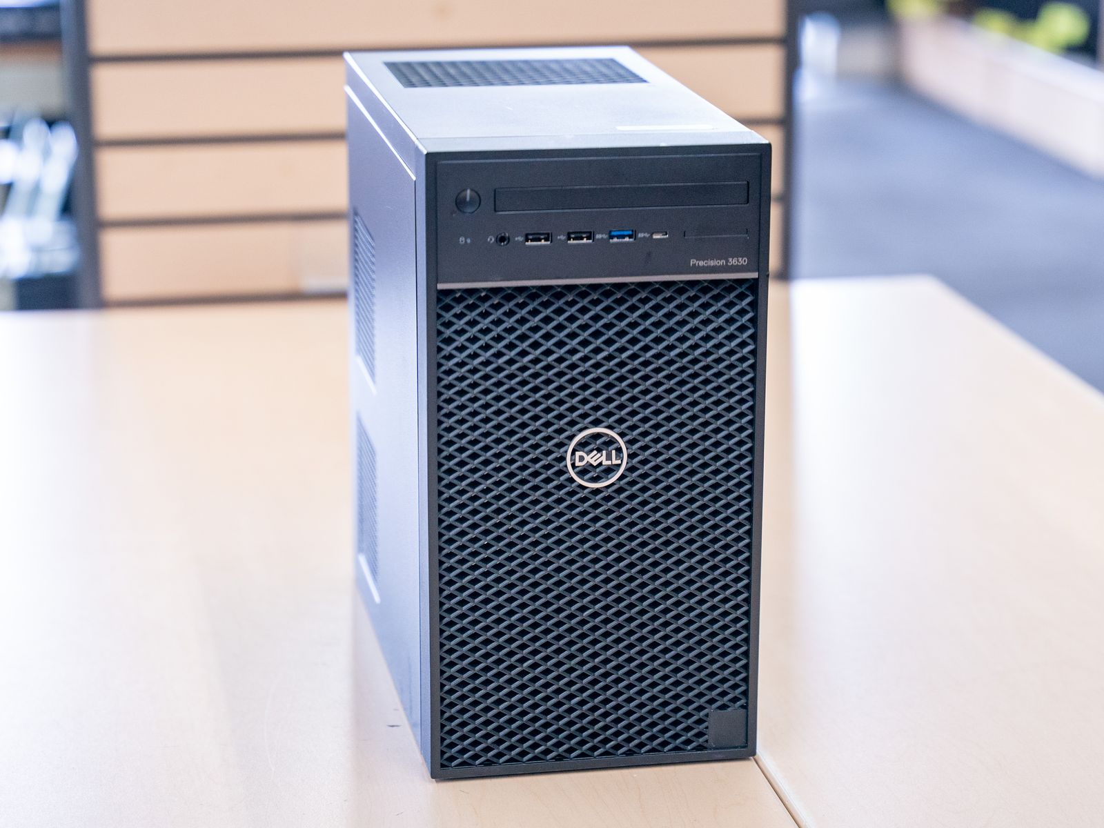 Dell Precision 3630 Workstation / Server | Xeon E-2144G, 64GB ECC DDR4
