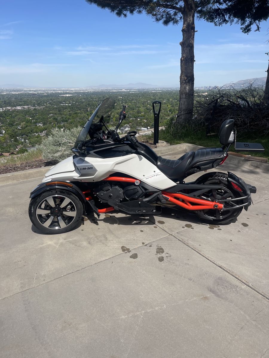 2016 Can Am Spyder