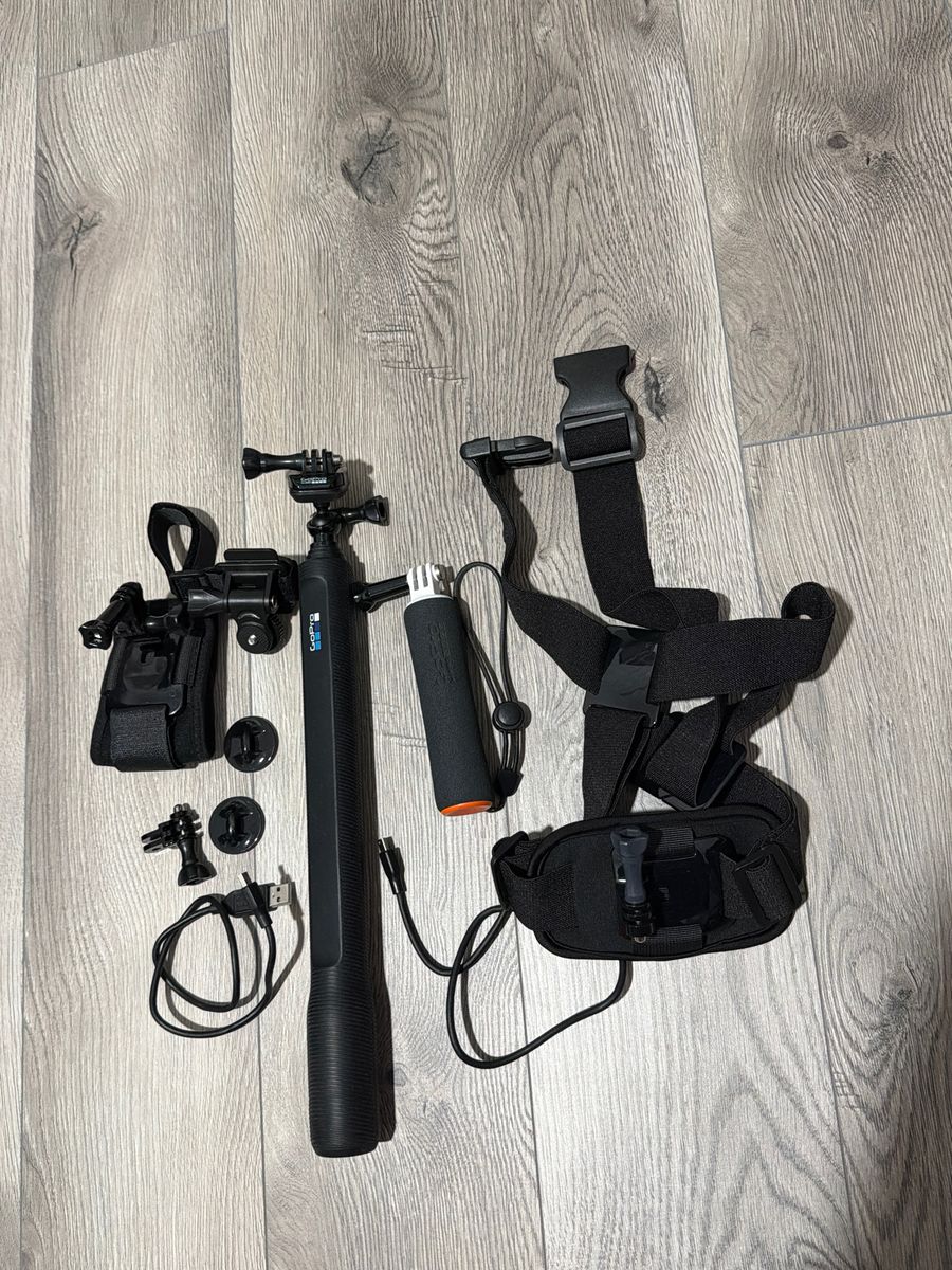 Official GoPro Accessories Bundle - El Grande, Chesty, Handler