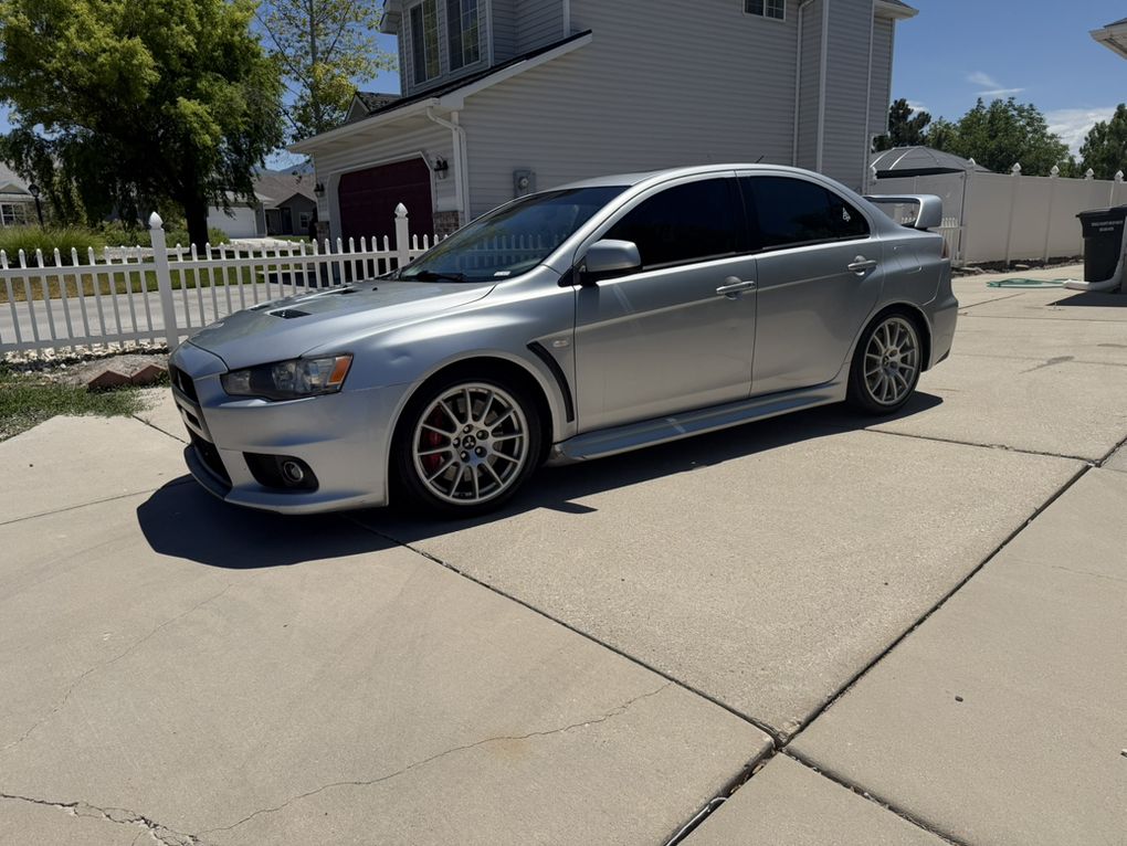 2012 Mitsubishi Lancer Evolution GSR