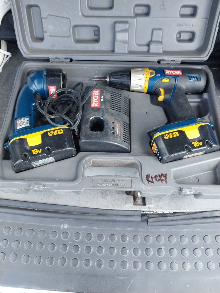 Ryobi One+ 18V Cordless Drill & Impact Driver Combo Kit with Charger & 2 Batteries