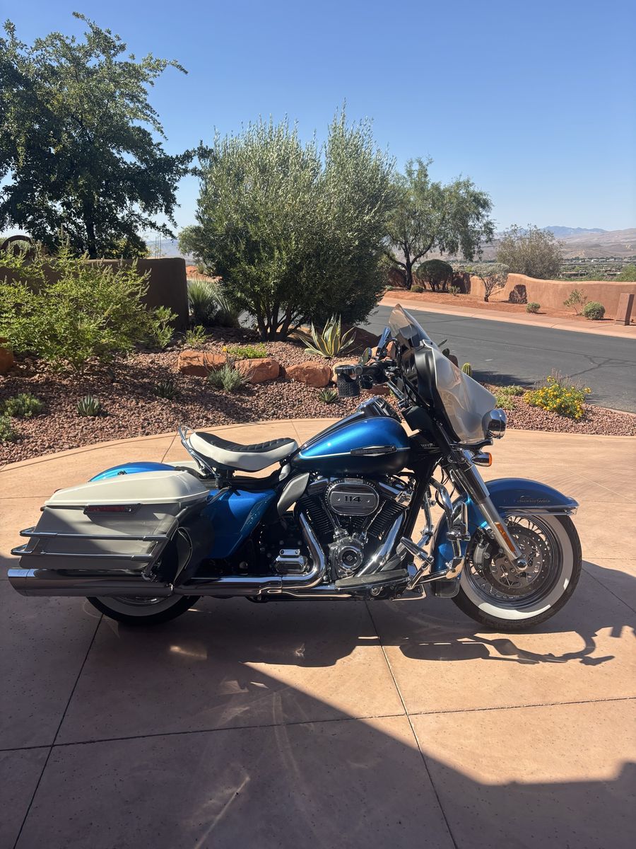 2021 Harley-Davidson Electra Glide Revival