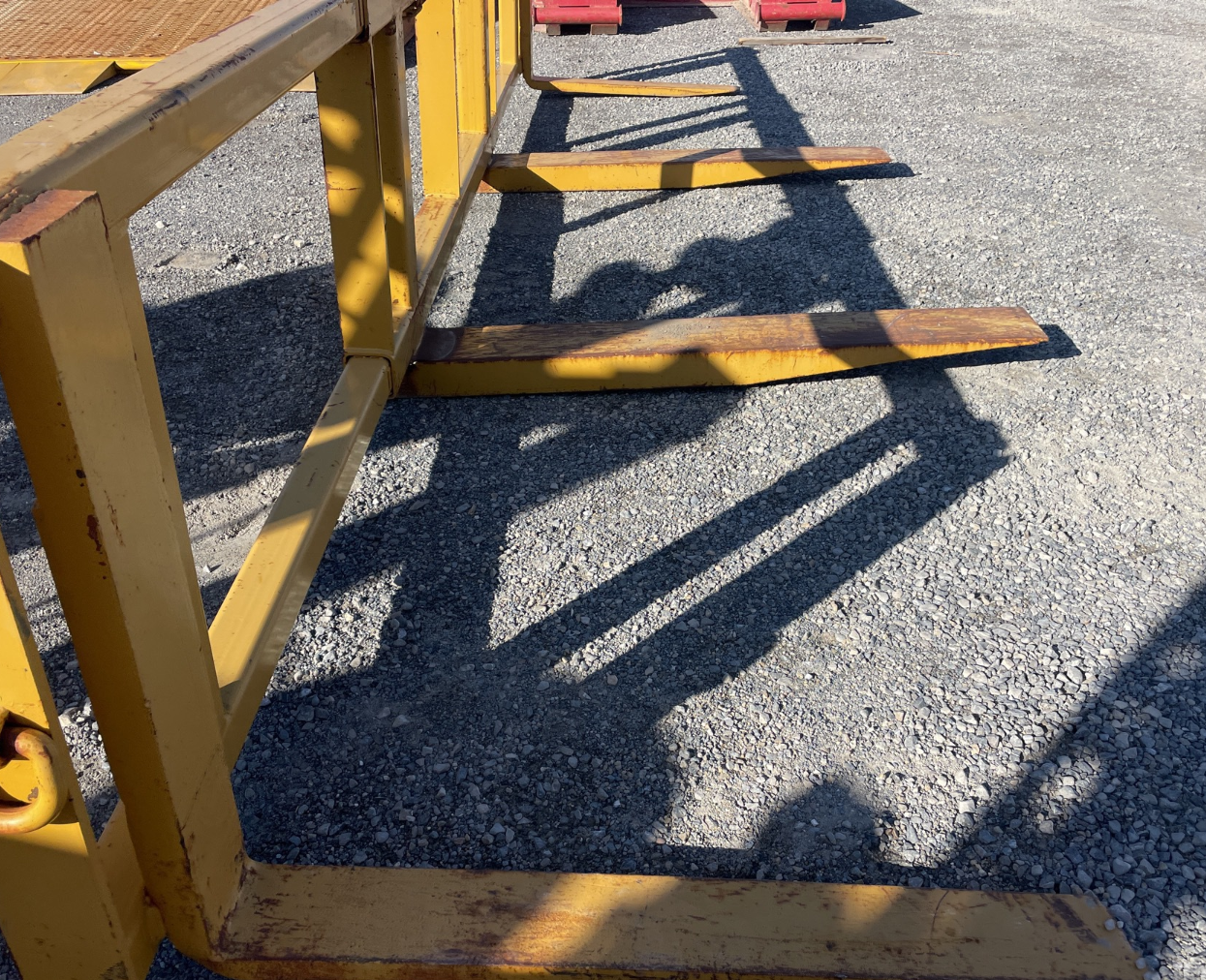 Heavy Duty Industrial Construction Pipe Block Yard Farm Wheel Loader Fork Pallet Handling Equipment Forks Fixed Tines Attachment