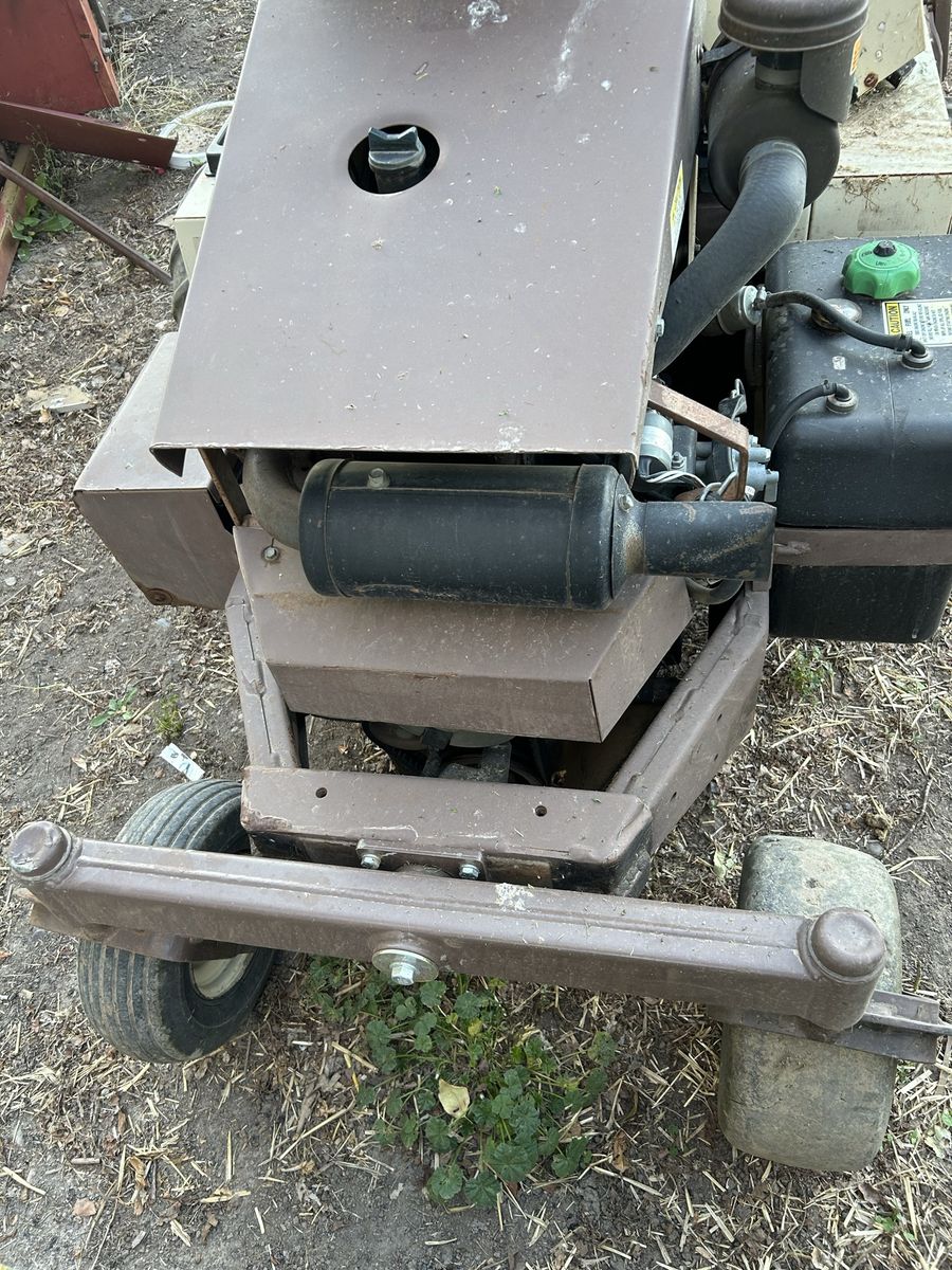Main image 3
