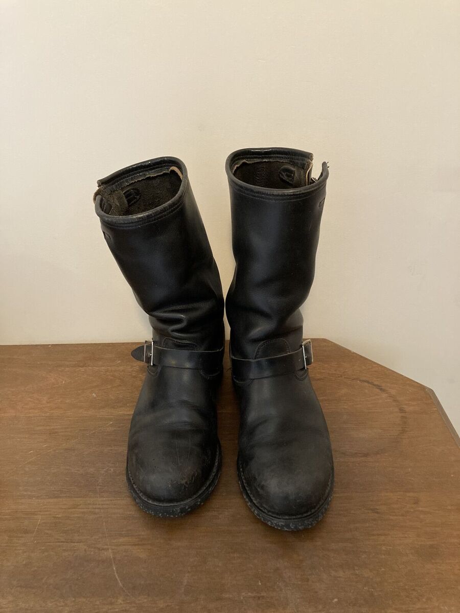 Engineer boots / biker boots