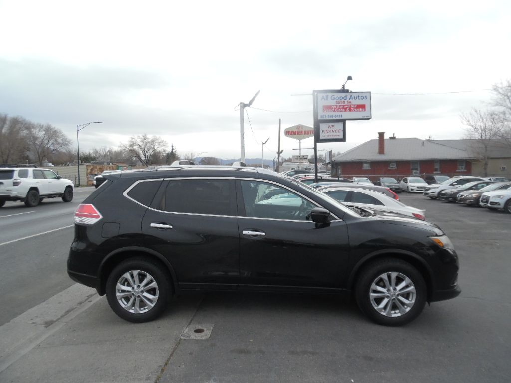 2016 NISSAN ROGUE SV