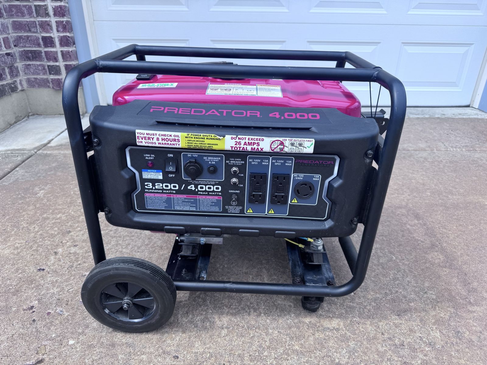 Predator 4000 Peak Watts / 3200 Running Watts Gas Generator