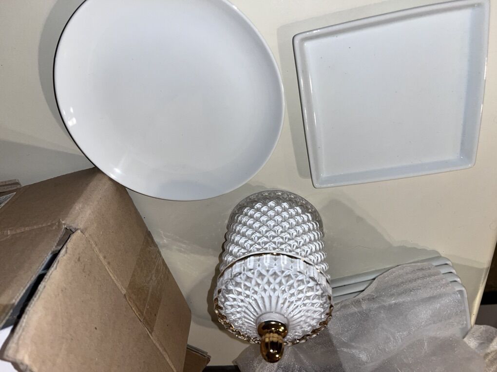 Trinket Jar, appetizer, And Salad Plates