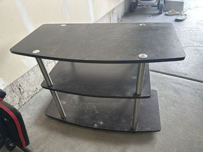 Free Tv stand