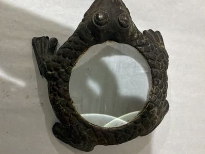 Vintage Cast Iron Frog Magnifier