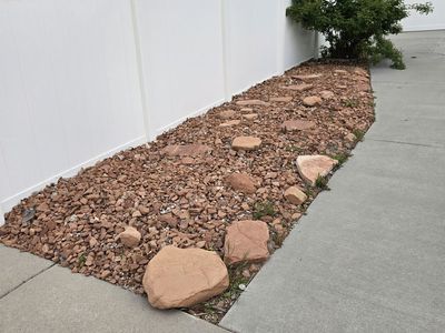 FREE DECORATIVE ROCK!