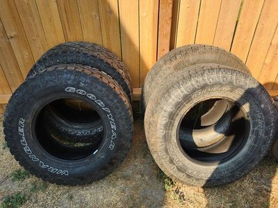 4 285/70r17 tires