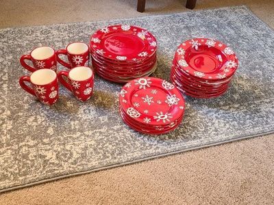 Christmas Dish Set