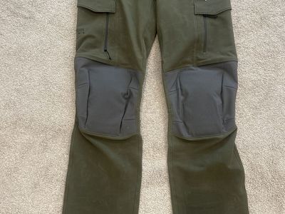 SITKA Women's Timberline Pants - Deep Lichen - Durable & Performance Hunting/Outdoor Pants