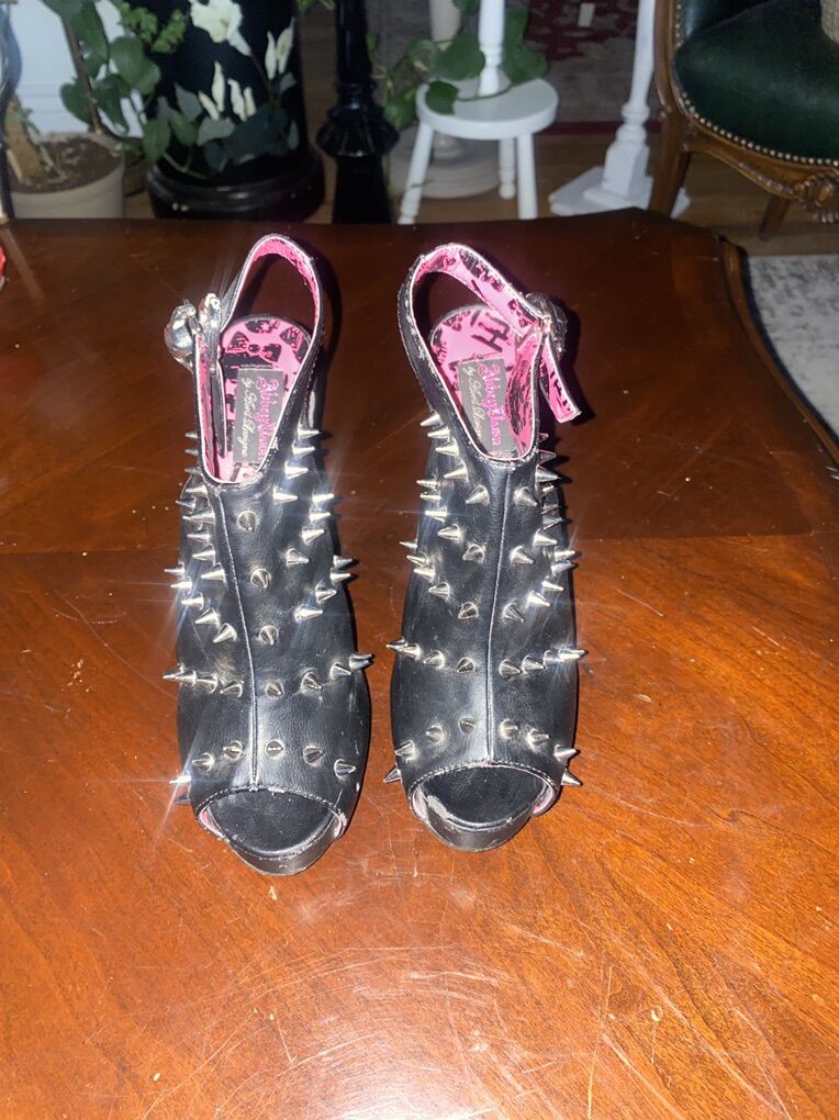 Abbey Dawn by Avril Lavigne “Million Dates” Sz7