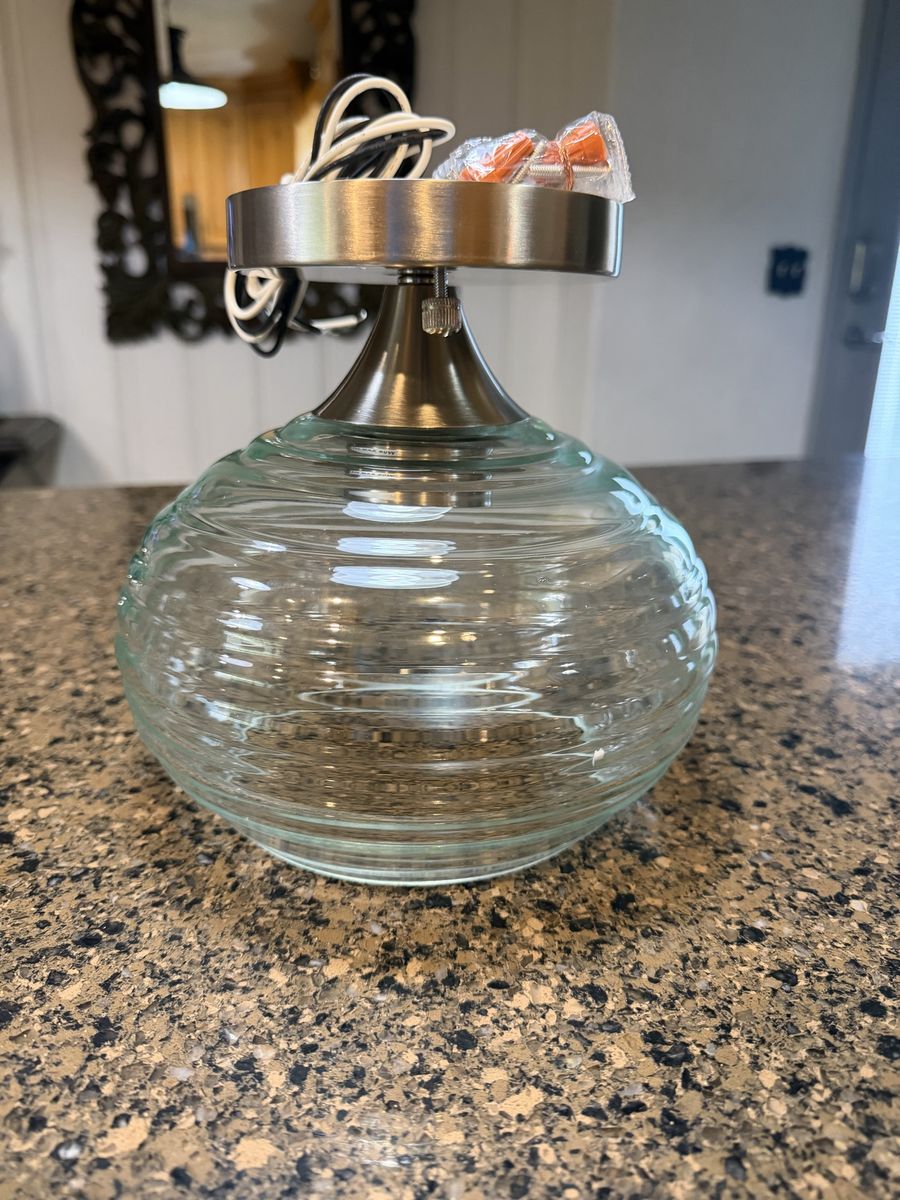 NEW BRUSHED NICKEL CLEAR GLASS FLUSHMOUNT CHANDELIER LIGHT