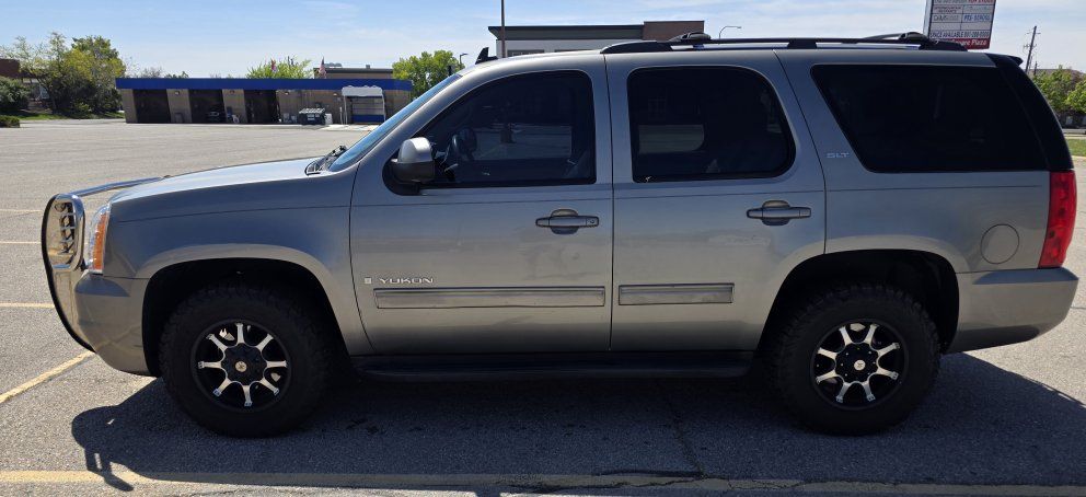 2009 GMC YUKON SLT