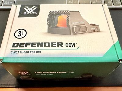 NIB Vortex Defender-CCW 3 MOA Micro Red Dot