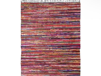 7’ x 10’ area rug