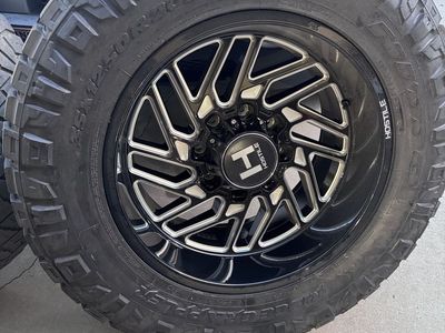 2 Hostile Jigsaw/ Ridge grapplers