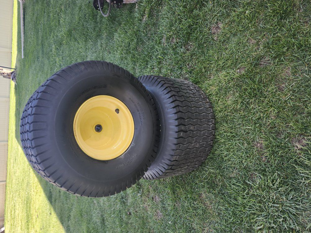 Riding lawn mower back wheels
