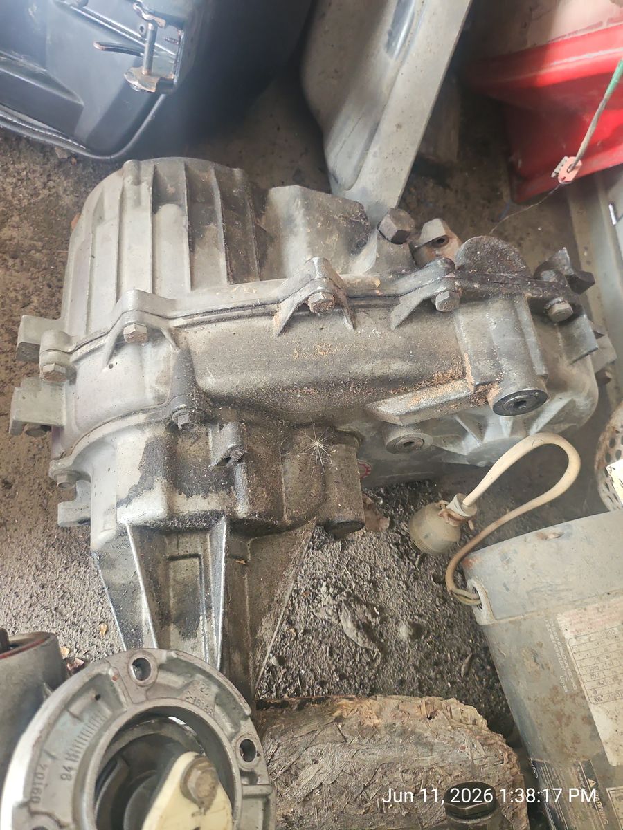 Main image 3