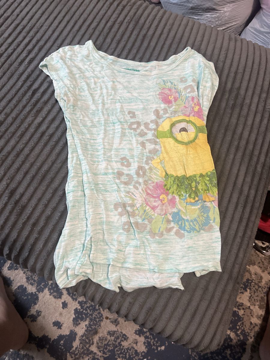 Minions Illumination Short Sleeve Graphic T-Shirt Light Blue Women's Size Large