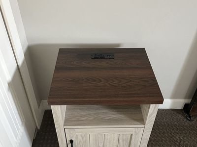 Modern farmhouse end table/nightstand.