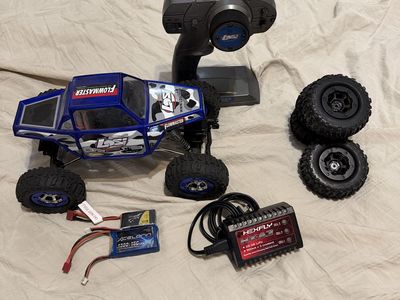 Losi Mini Rock Crawler 1:18 RTR with Upgrades, Batteries & Charger