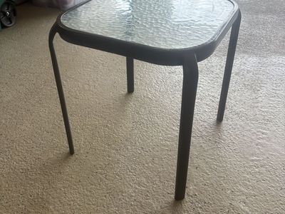 5 small outdoor side tables