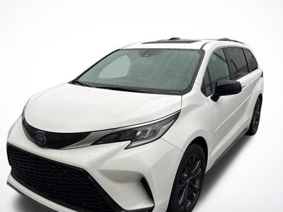 2022 Toyota Sienna XSE 7-Passenger