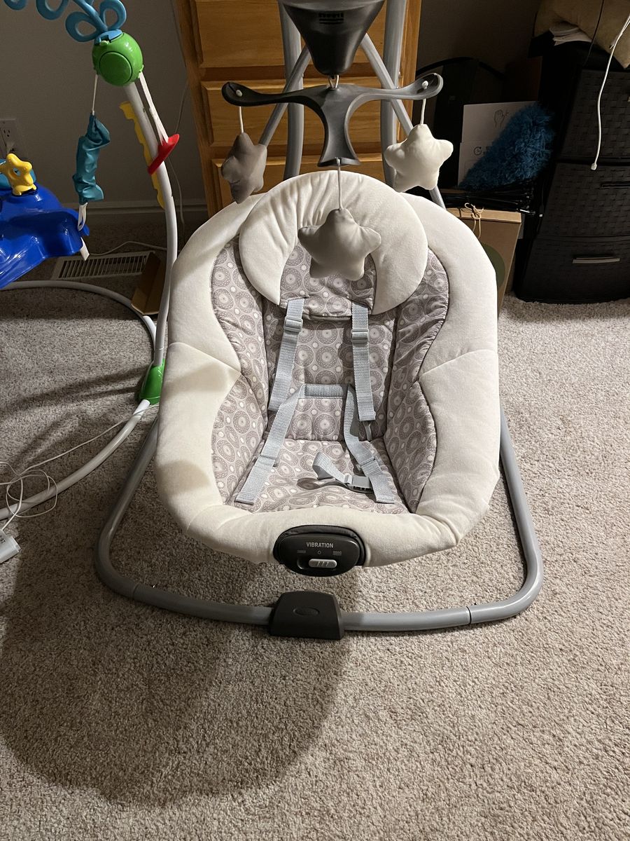Graco baby swing