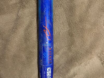 Men’s league softball bat